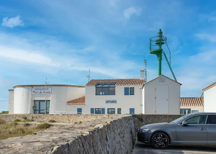 Outrem\'Her Maison Bord De Mer A L\'Epine