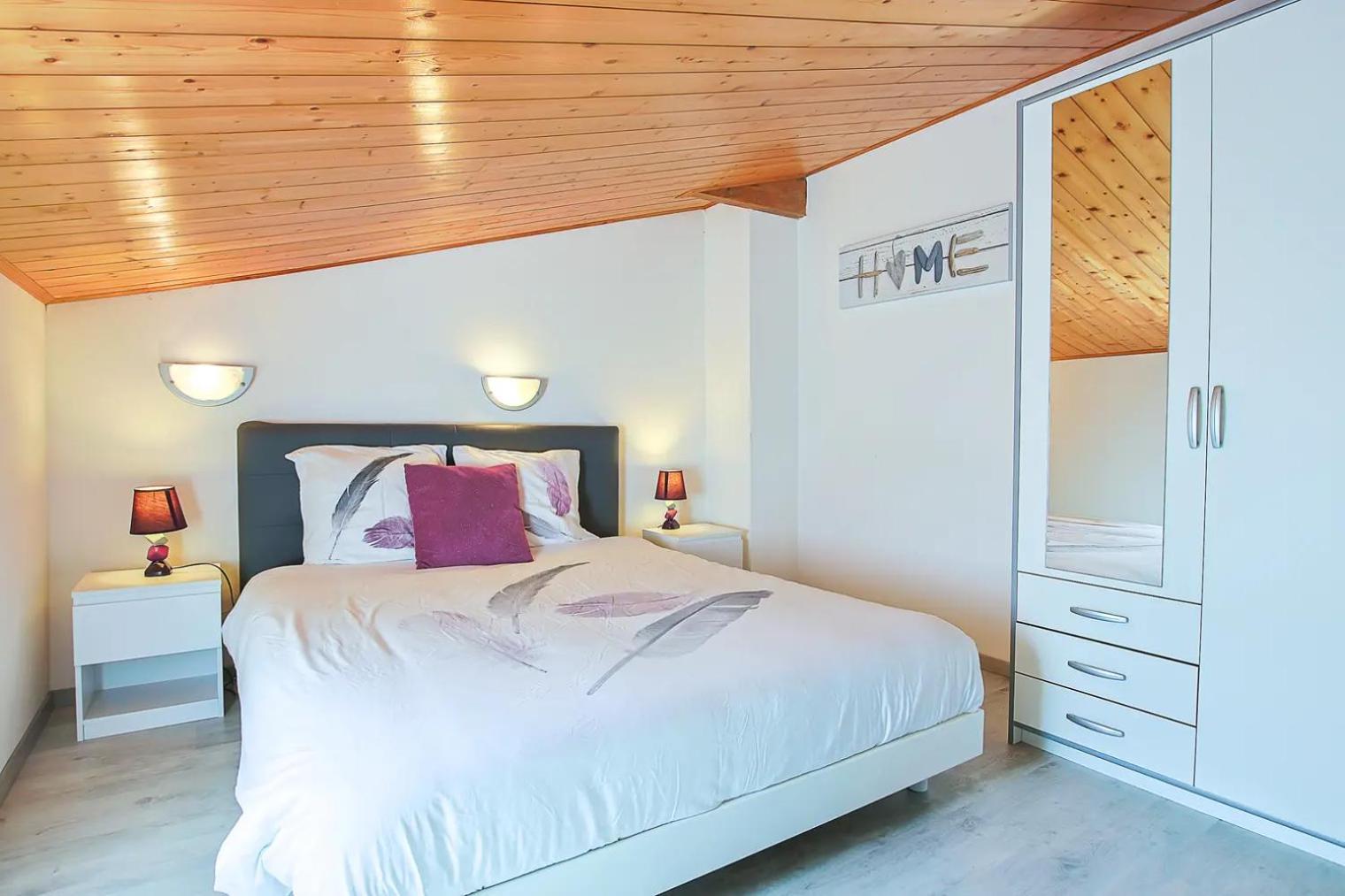 Outrem'her Maison Bord De A L'epine