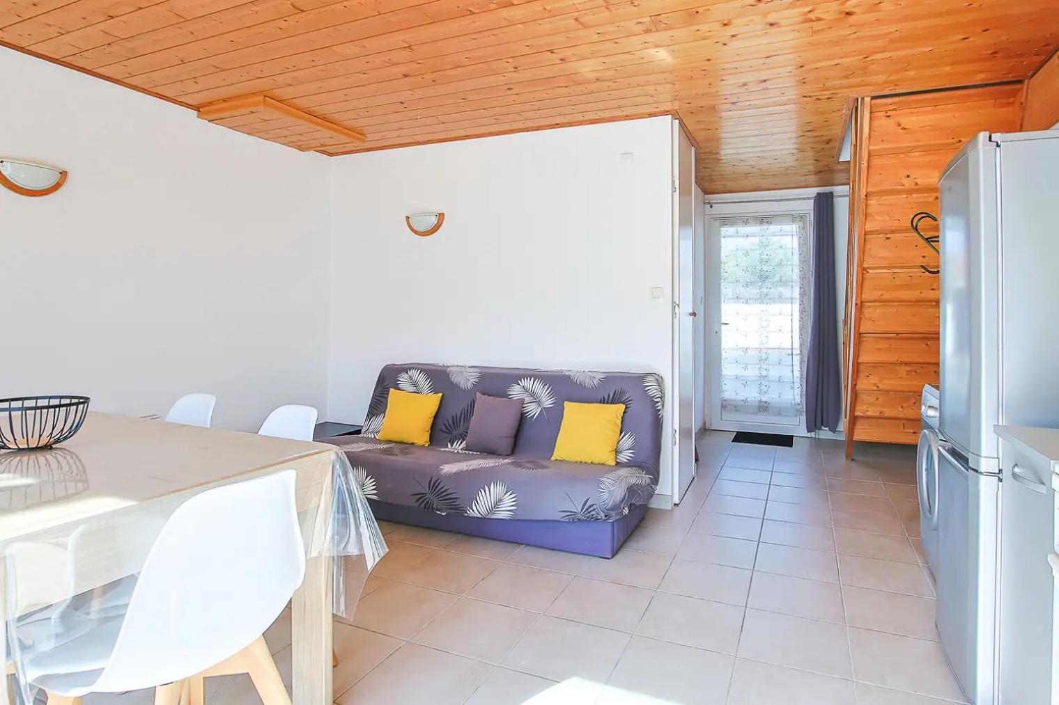 Outrem'her Maison Bord De A L'epine *