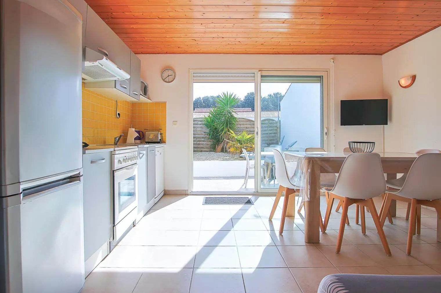 Holiday home Outrem'her Maison Bord De A L'epine