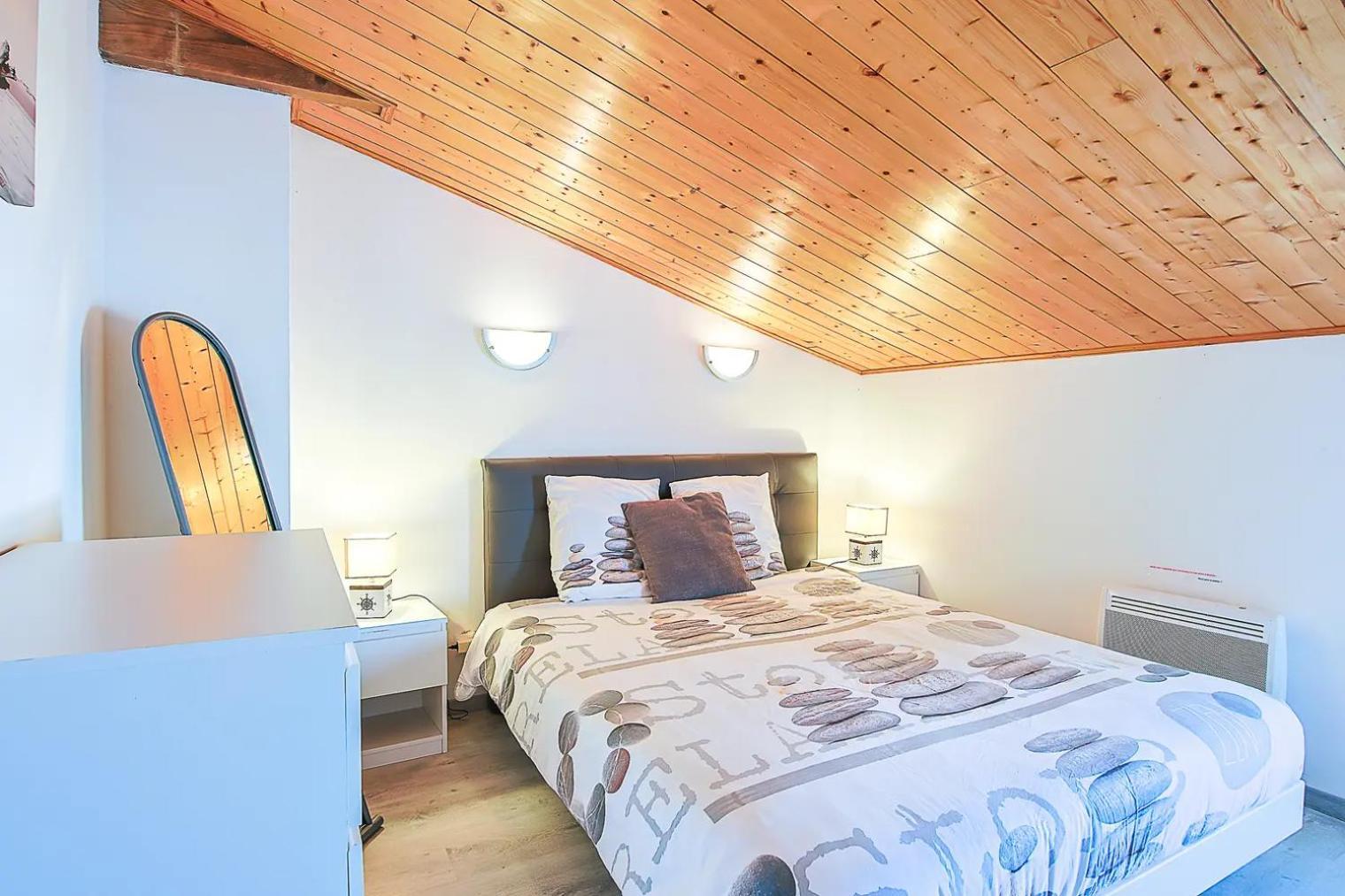 Outrem'her Maison Bord De A L'epine Holiday home