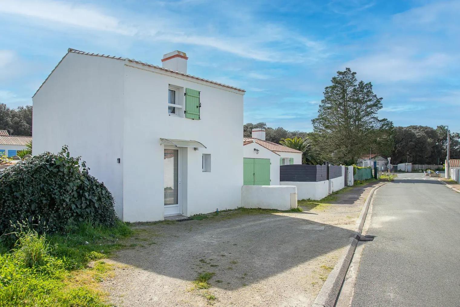 Outrem'her Maison Bord De A L'epine Casa de Férias *